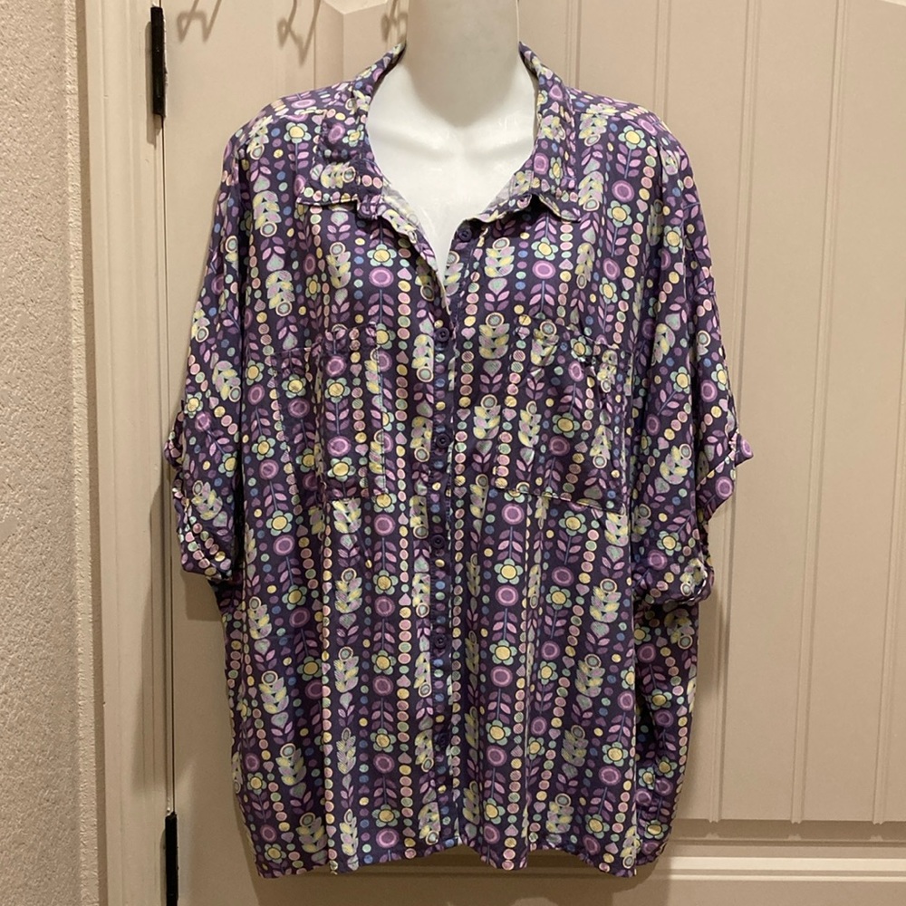 Lularoe Womens Size 2XL Amy Purple Colorful Floral Button Up Collared Blouse Top